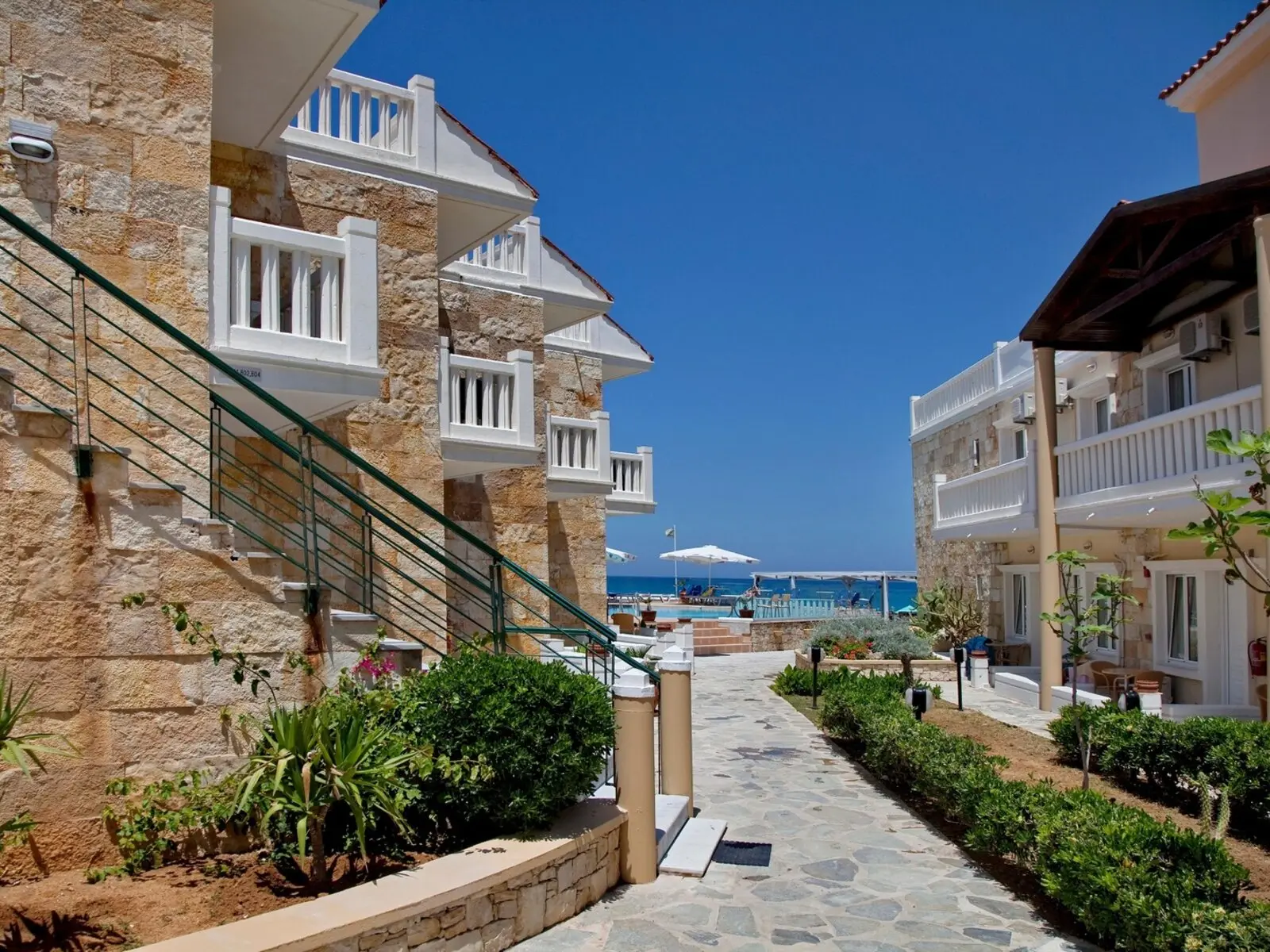 Bons plans ltur : les meilleures offres de séjours tout compris dès 480€ 1 voyage ltur Crète hôtel Jo An Beach