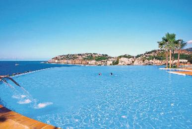 PlayaCalida Spa Hotel
