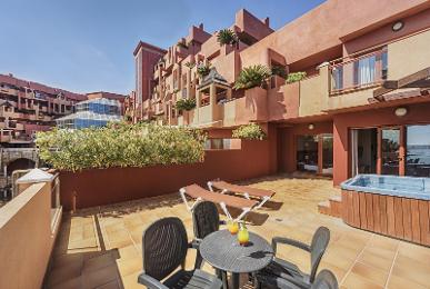 Holiday World Polynesia Hotel