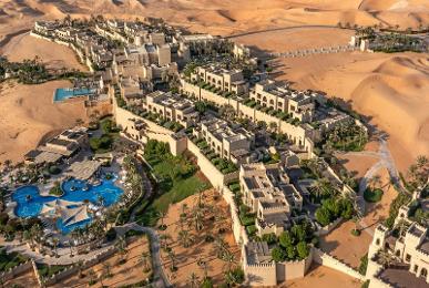 Qasr Al Sarab Desert Resort by Anantara