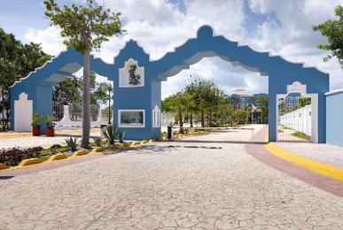 Courtyard By Marriott Cancun