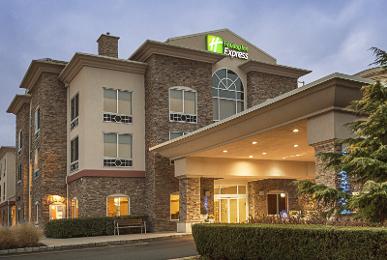 Holiday Inn Express Hotel & Suites Long Island - East End