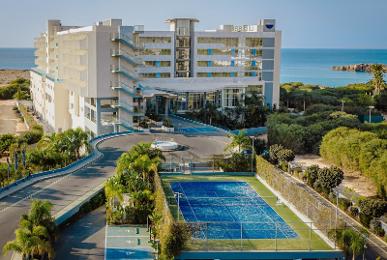 Nissiblu Beach Resort