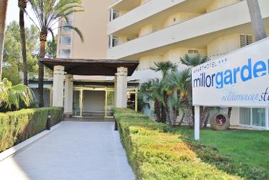 Globales Cala Bona Suites