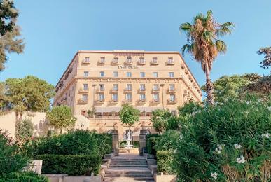 Hotel Phoenicia