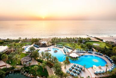 Le Meridien Al Aqah Beach Resort