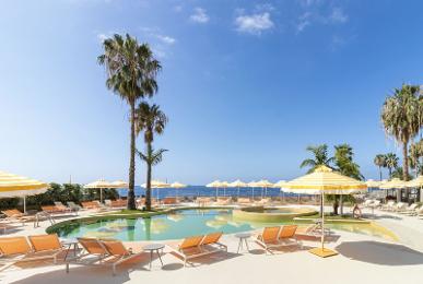 Next - Savoy Signature