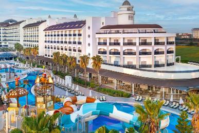 Port River Hotel & Spa