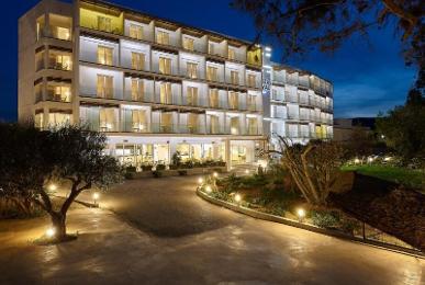 Vasia Royal Hotel
