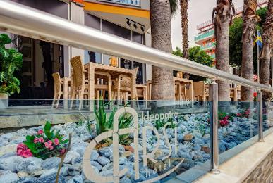 Kleopatra Arsi Hotel