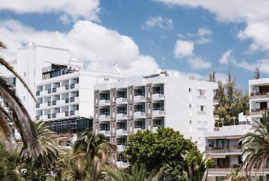 Apartamentos LIVVO Tarahal