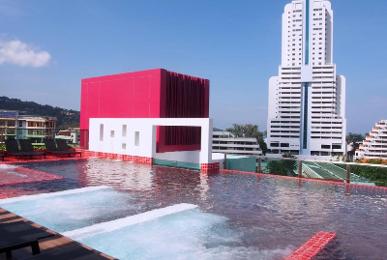 Sleep With Me Design Hotel