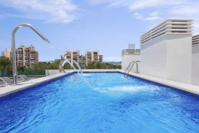 Metropolitan JUKA Playa Aparthotel