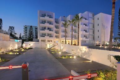 Okeanos Beach Boutique Hotel