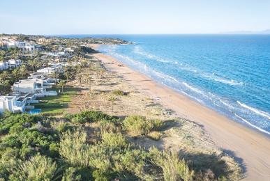 Mandola Rosa – A Grecotel Resort to Live at Riviera Olympia