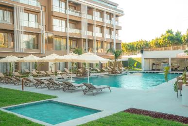Prive Suite Side & Spa Hotel