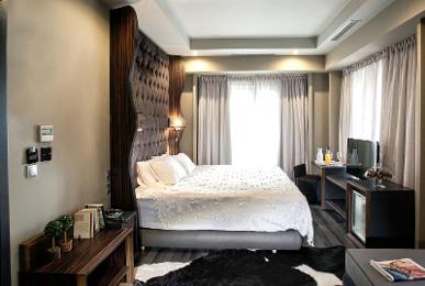 Diamond Suites