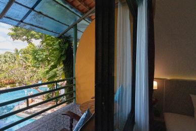 Ao Chalong Villa Resort & Spa