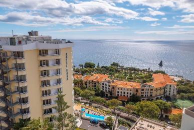 Hotel Raga