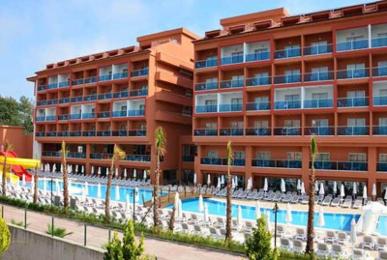 Club Side Coast Hotel