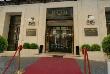 Hotel Diana Roof Garden