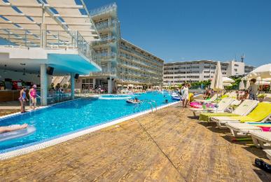 Aqua Nevis ClubHotel