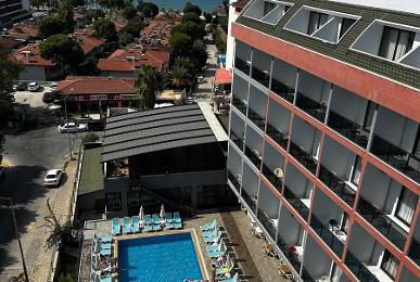 Side Golden Rock Hotel & Spa