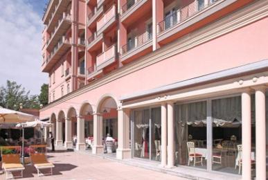 Hotel De la Paix