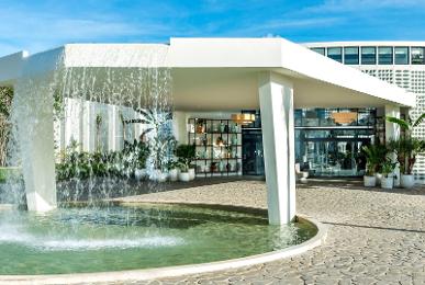 Ocean Riviera Paradise El Beso