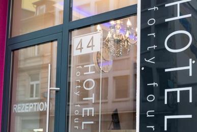 Hotel Forty Four