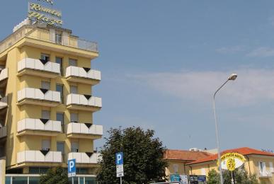 Remin Plaza