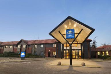 Days Inn by Wyndham Stevenage North