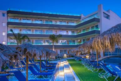 Enorme Infinity Beach