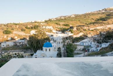 Amphitrite Suites Santorini