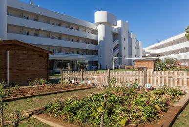 FERGUS Style Cala Blanca Suites