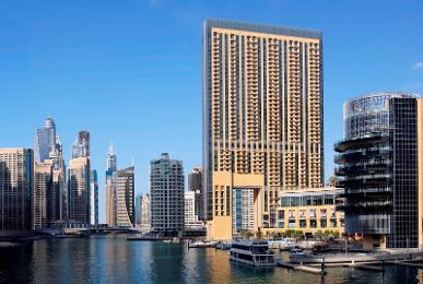 JW Marriott Hotel Marina