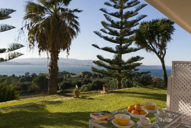 Panorama Fanari Studios & Apartments