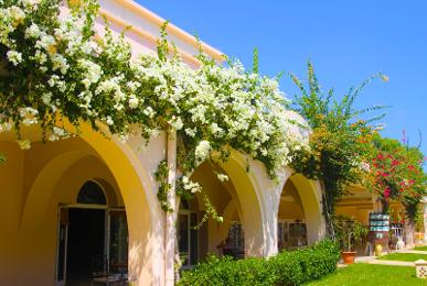 Hotel Zita Beach