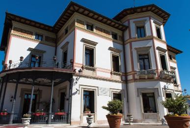 Villa Stucky
