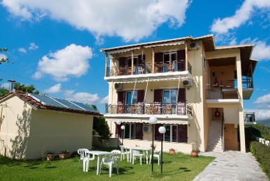 Christina Studios and Appartments
