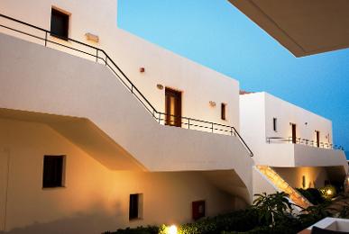 Amazones Village Suites