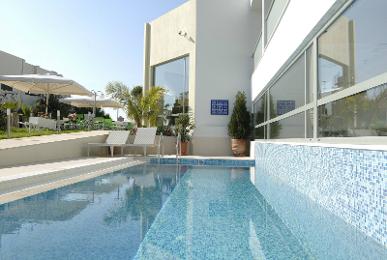 Angela Suites Boutique Hotel