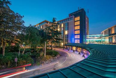 Apollo Hotel Amsterdam, a Tribute Portfolio Hotel