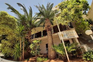 Ostria Hotel