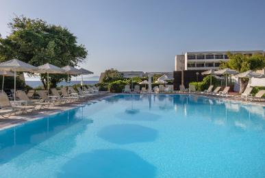 Sol by Melia Cosmopolitan Rhodes