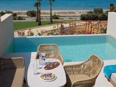 OROS Luxury Beach Resort