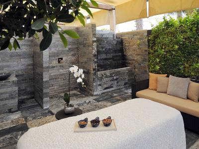 Park Hyatt Abu Dhabi Hotel and Villas