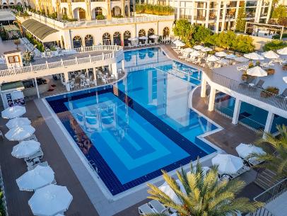 Jadore Deluxe Hotel Spa