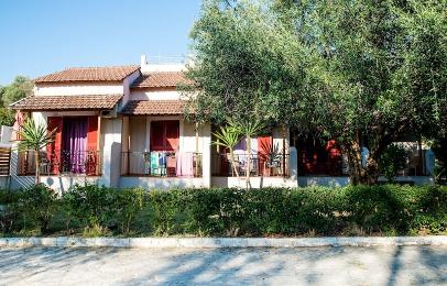 Kalypso Studios Apartments