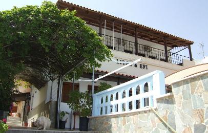 Litsa Efi Apartment